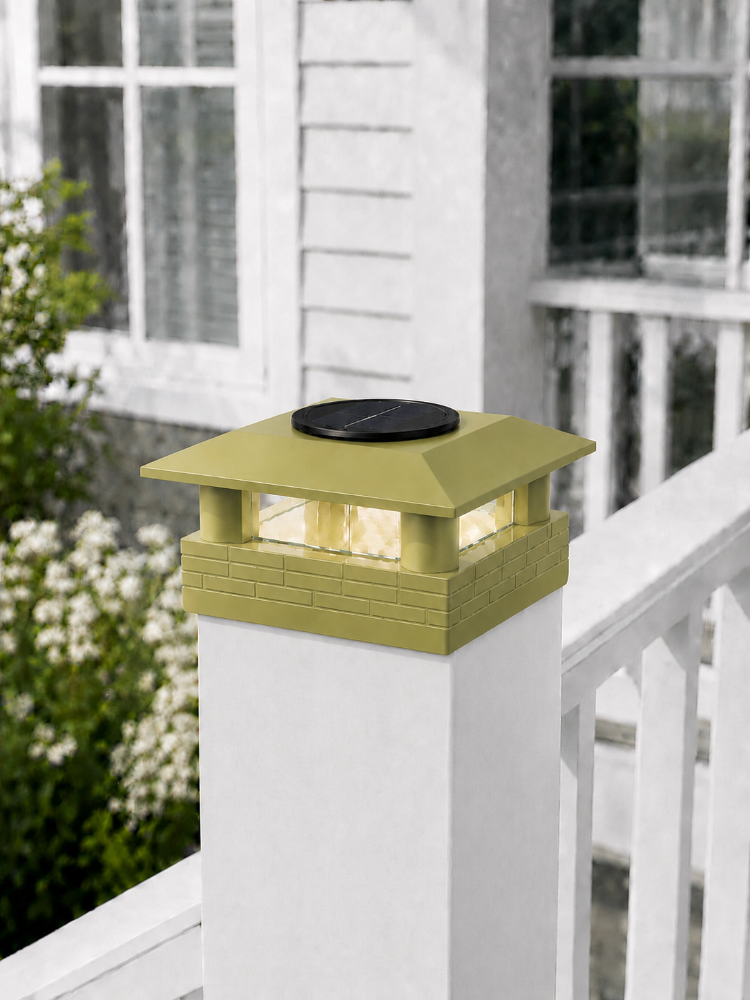 Round Column 4.5-Inch Low-Profile Roof Solar Post Cap Mood Light – Natural Green