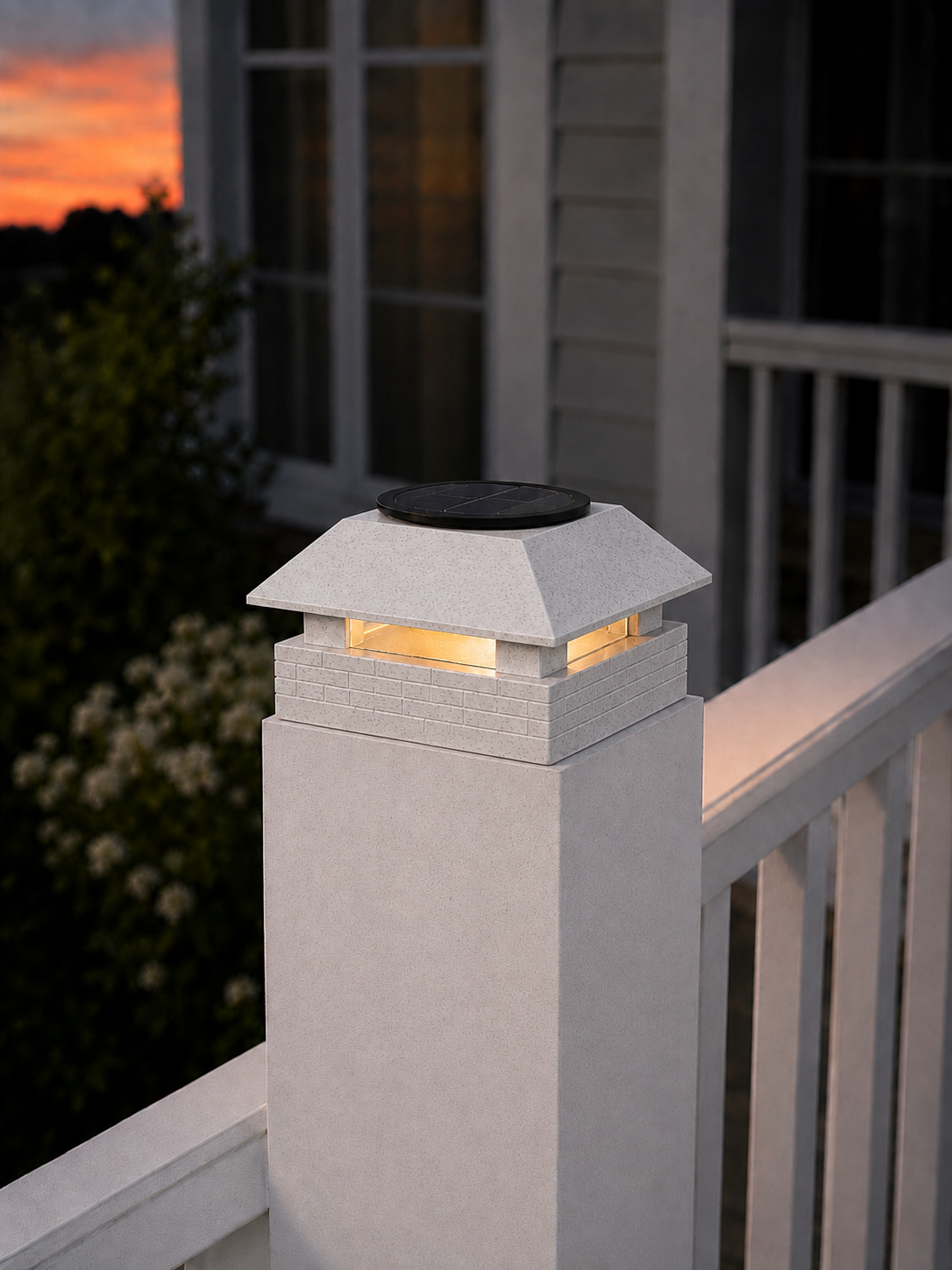 Square Column 4.5-Inch High-Profile Roof Solar Post Cap Mood Light – Marble
