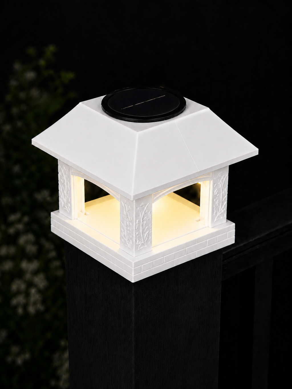 Arched Leaf Column 4.5-Inch High-Profile Roof Solar Post Cap Light – White