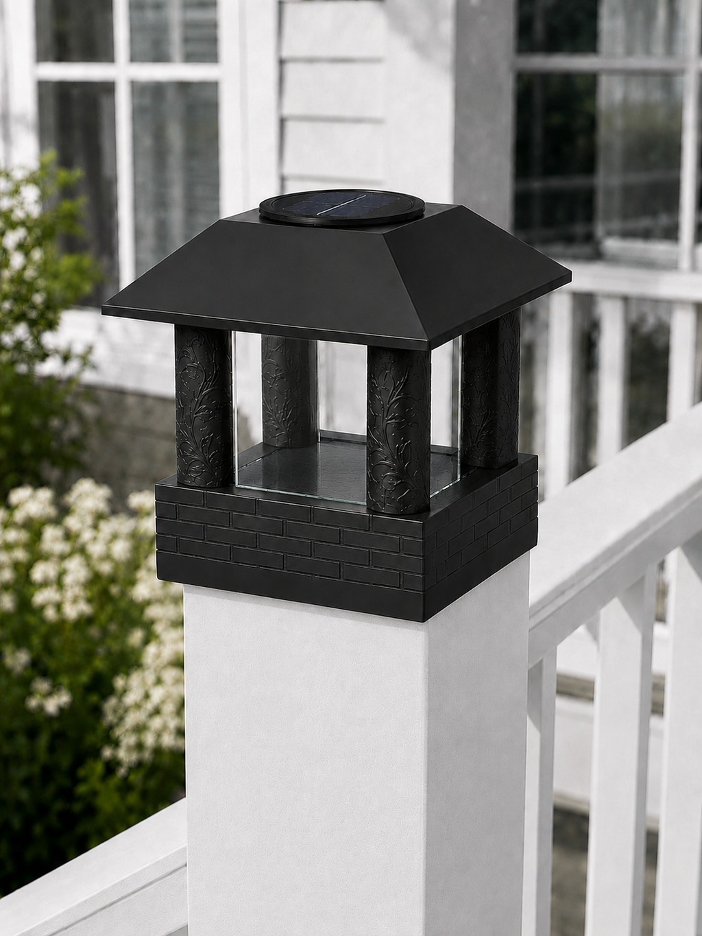 Round Leaf Column 4.5-Inch High-Profile Roof Solar Post Cap Light – Black