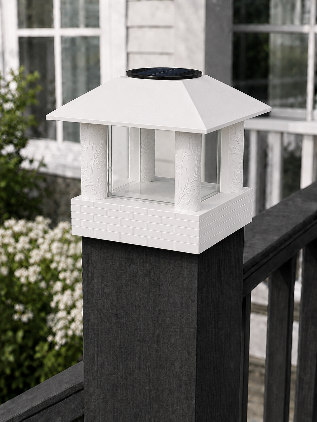 Round Leaf Column 4.5-Inch High-Profile Roof Solar Post Cap Light – White