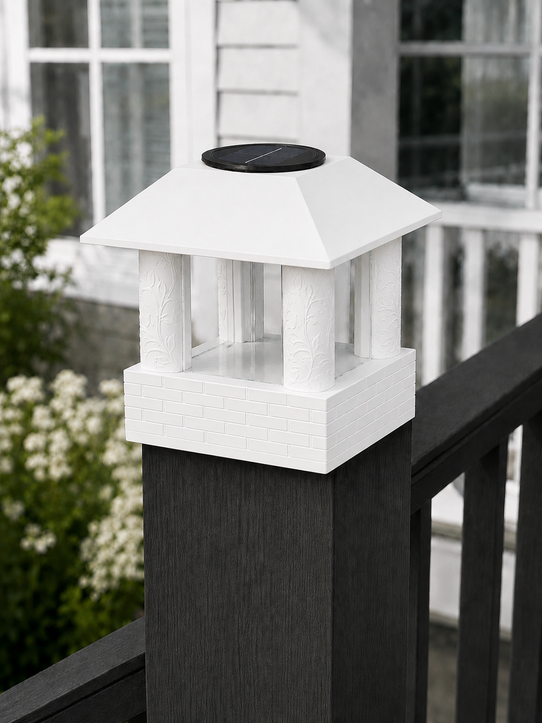 Round Leaf Column 4.5-Inch High-Profile Roof Solar Post Cap Light – White