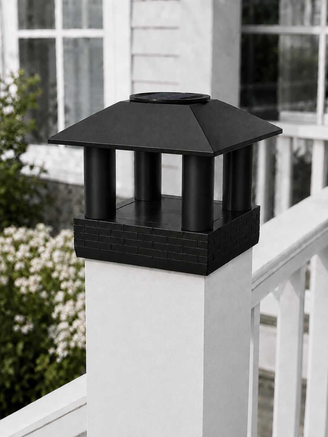 Round Smooth Column 4.5-Inch High-Profile Roof Solar Post Cap Light – Black