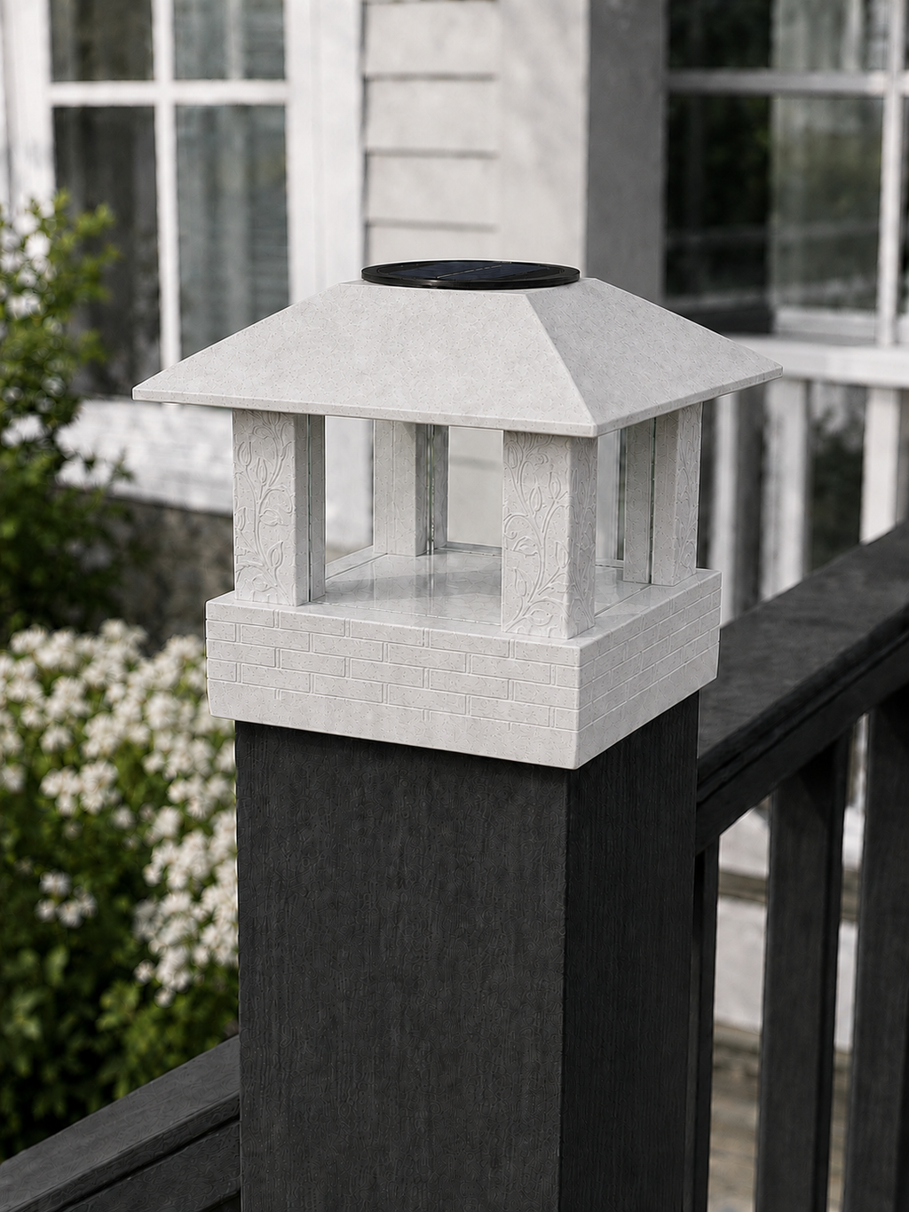 Square Leaf 4.5-Inch High-Profile Roof Solar Post Cap Light – Marble