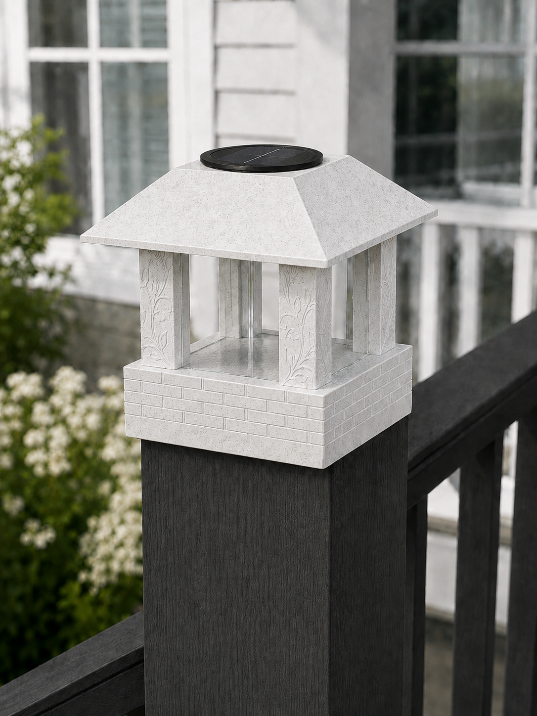 Square Leaf 4.5-Inch High-Profile Roof Solar Post Cap Light – Marble