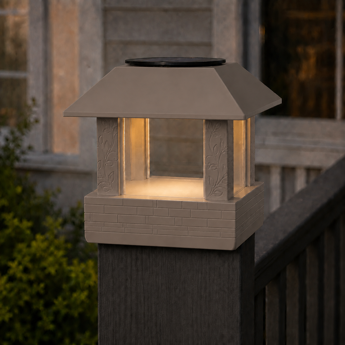 Square Leaf 4.5-Inch High-Profile Roof Solar Post Cap Light – Olive Brown