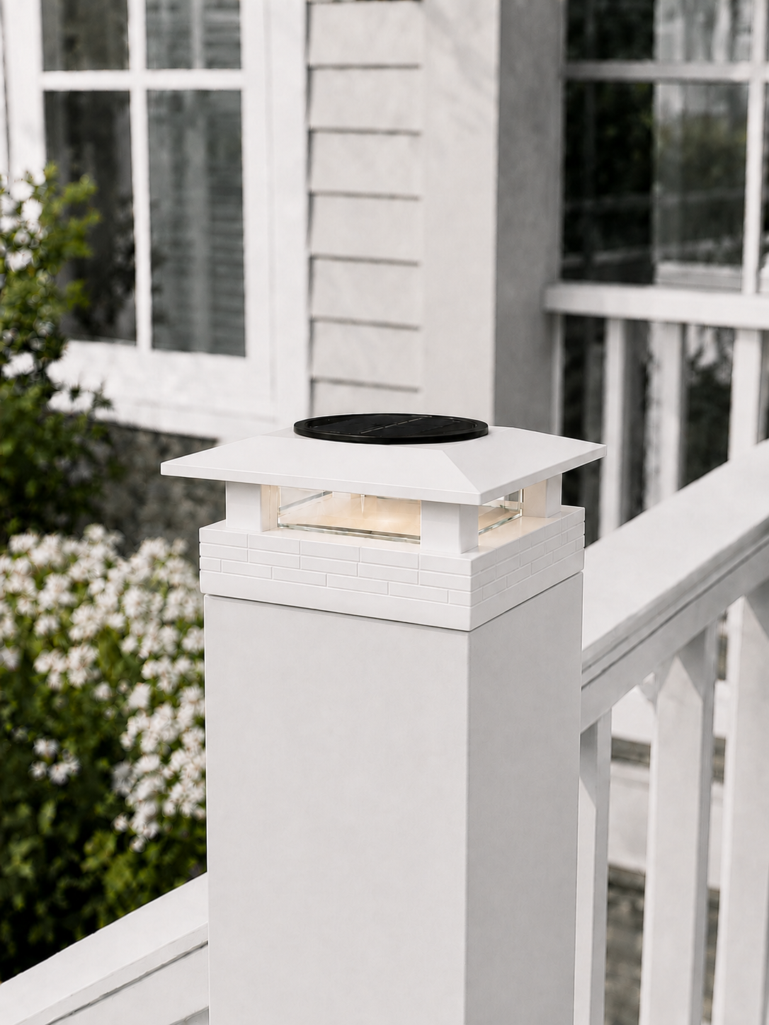 Square Column 4.5-Inch Low-Profile Roof Solar Post Cap Mood Light – White