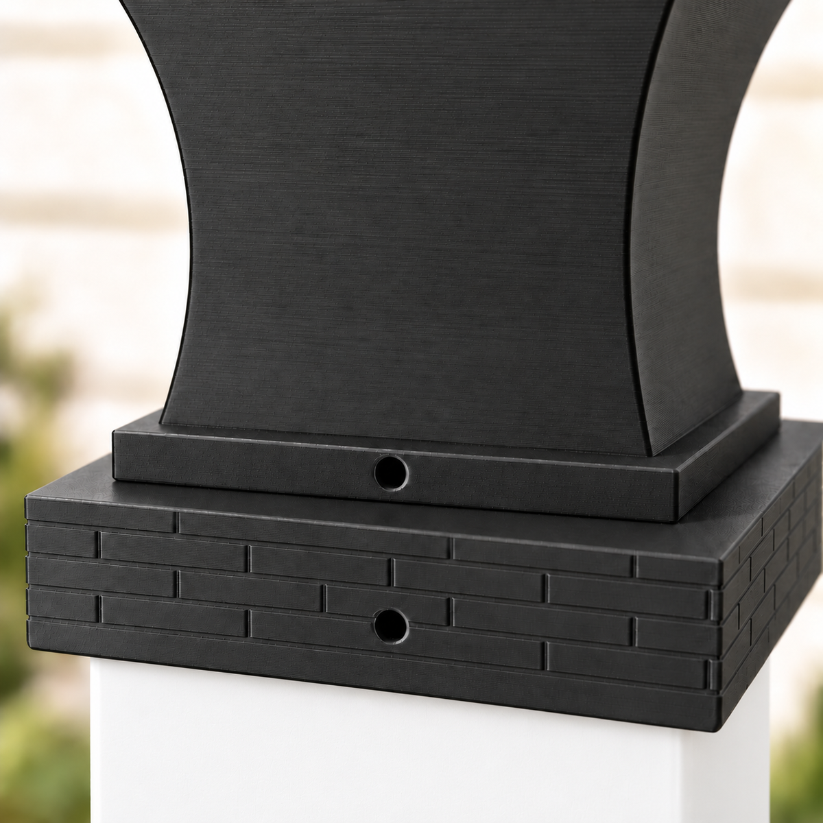 4x4 Post Cap Planter – Black – Brick Base