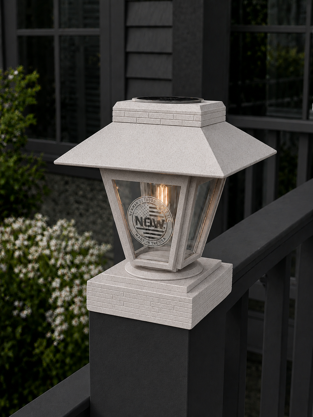 Lantern Engraved Glass 4-Inch Edison Bulb 4.5-Inch Solar Post Cap Light – Marble