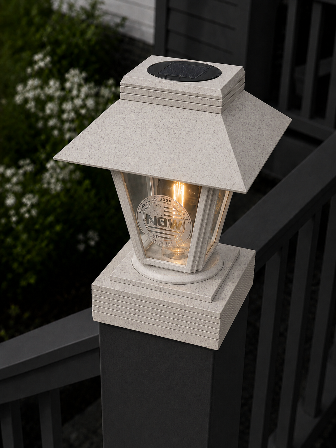 Lantern Engraved Glass 4-Inch Edison Bulb 4.5-Inch Solar Post Cap Light – Marble