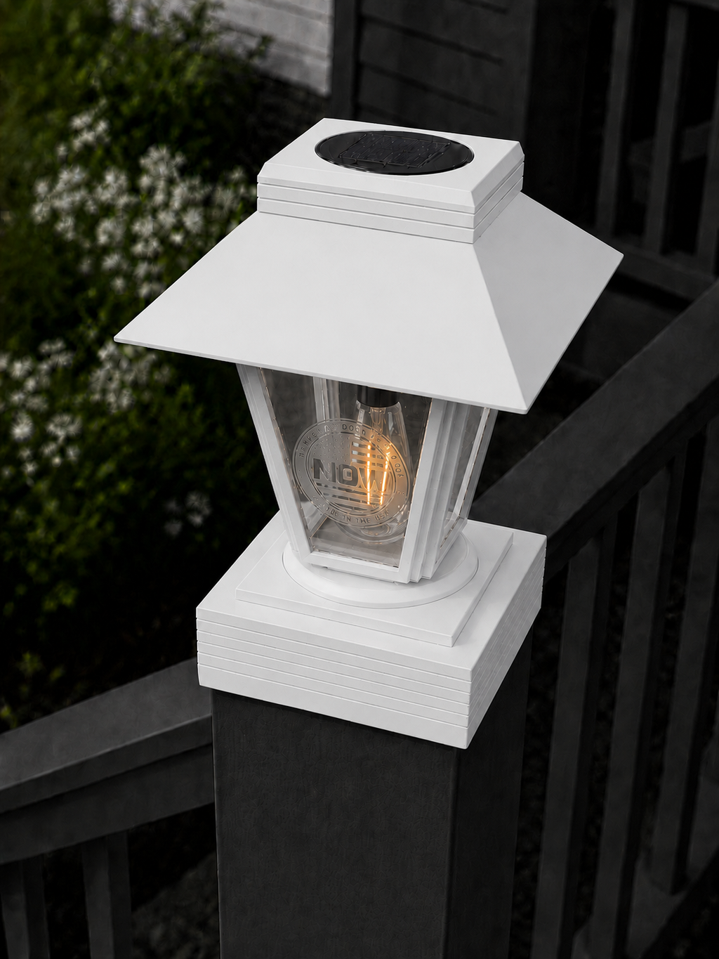 Lantern Engraved Glass 4-Inch Edison Bulb 4.5-Inch Solar Post Cap Light – White