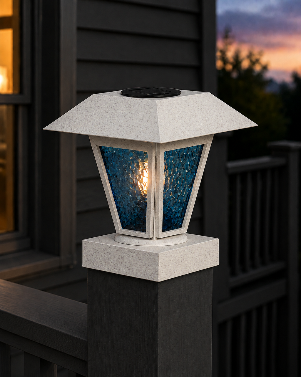 Lantern in Blue Glass 3-Inch Edison Bulb 4.5-Inch Solar Post Cap Light – Marble