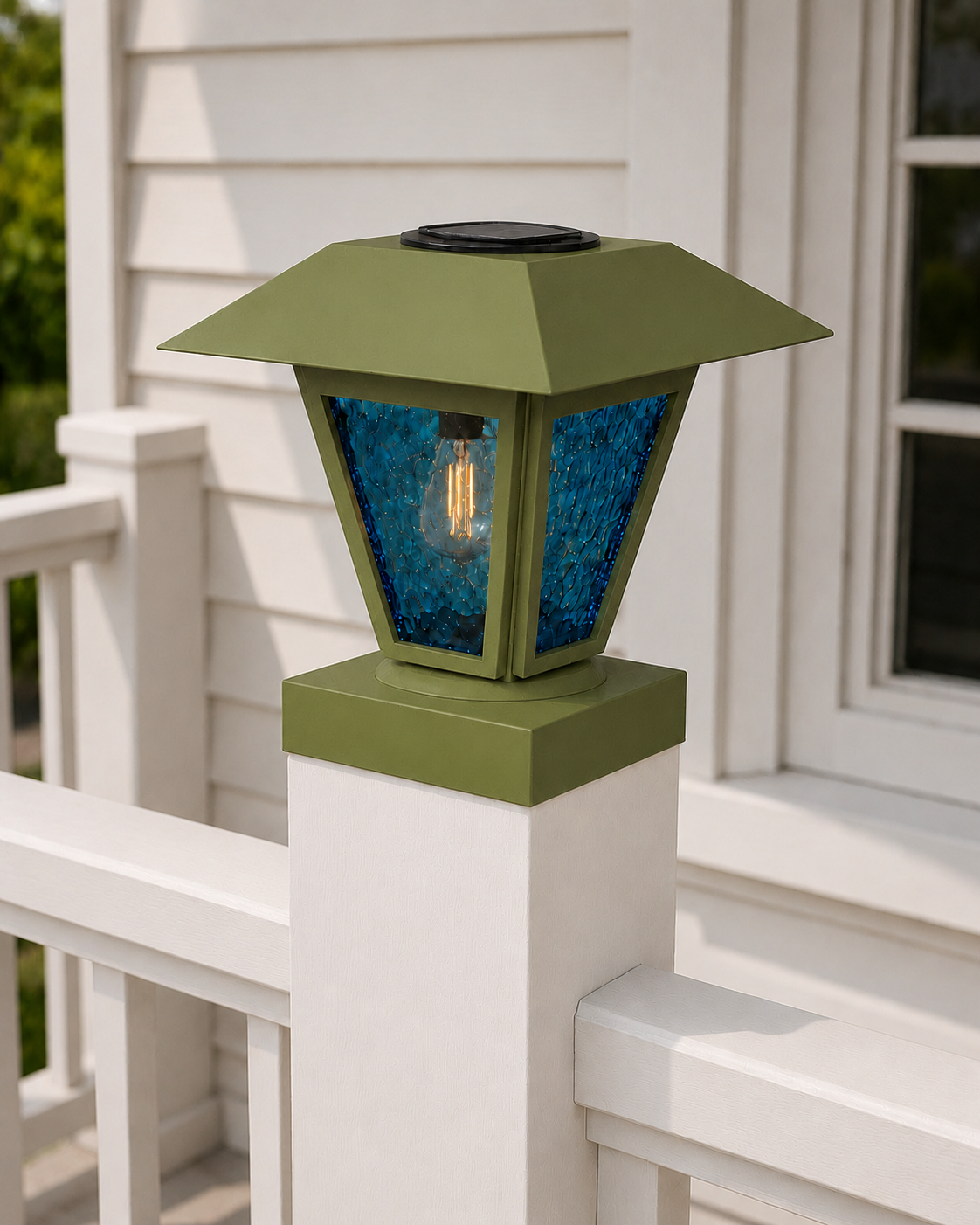 Lantern in Blue Glass 3-Inch Edison Bulb 4.5-Inch Solar Post Cap Light – Natural Green