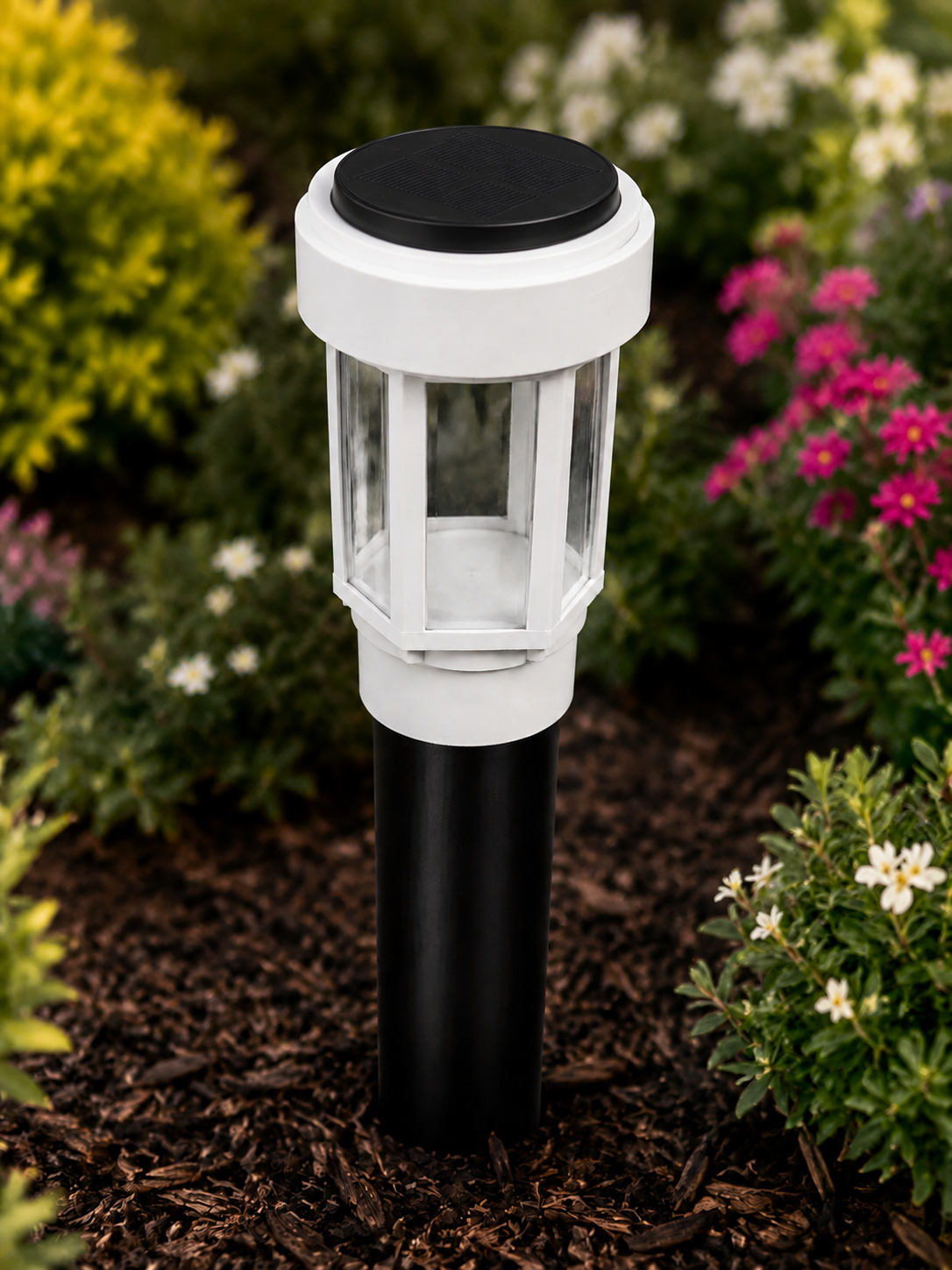 Decorative Clear Glass LED Solar Landscape Light with Riser – White