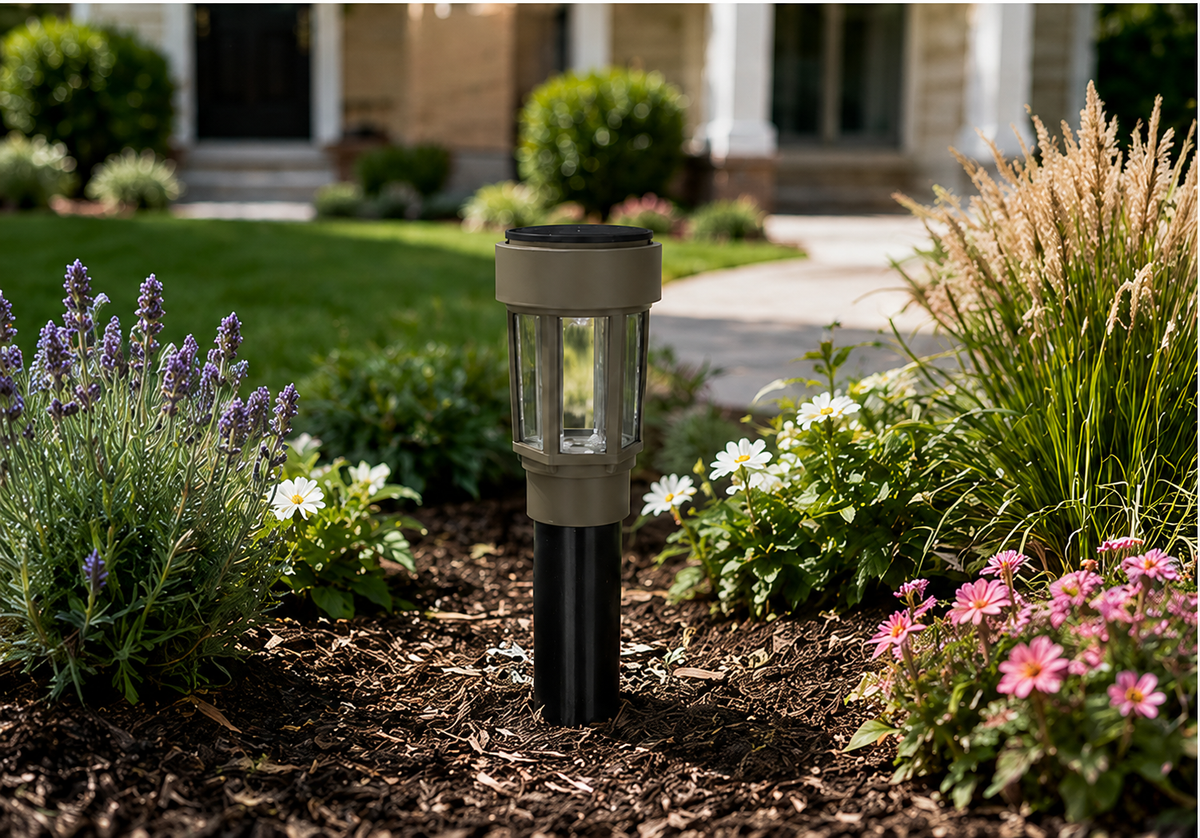 Decorative Clear Glass LED Solar Landscape Light with Riser – Olive Brown