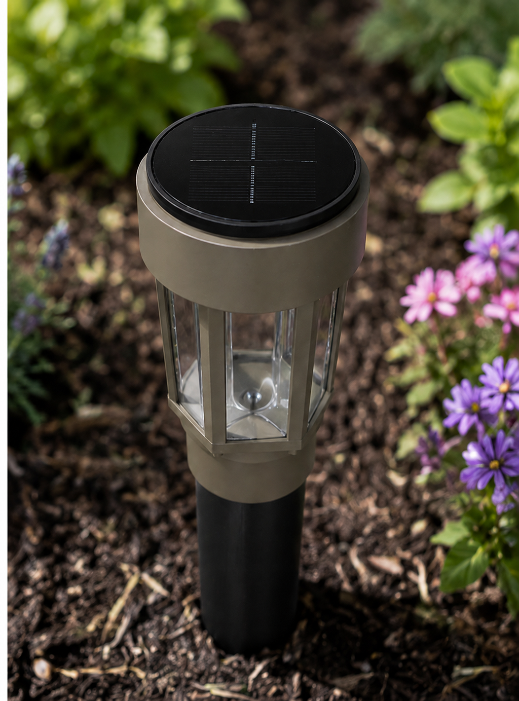 Decorative Clear Glass LED Solar Landscape Light with Riser – Olive Brown