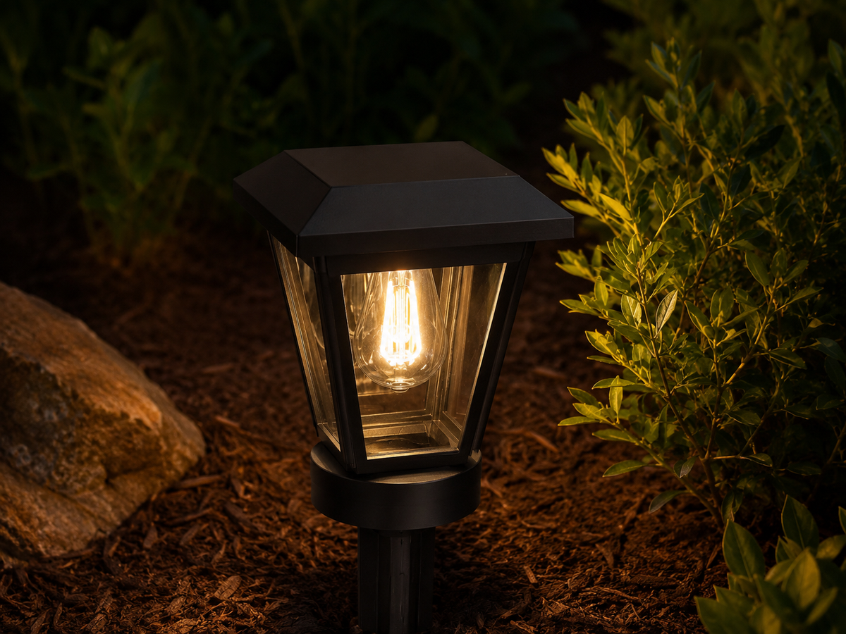 Lantern with Clear Glass Small Edison Bulb Solar Landscape Light – Black