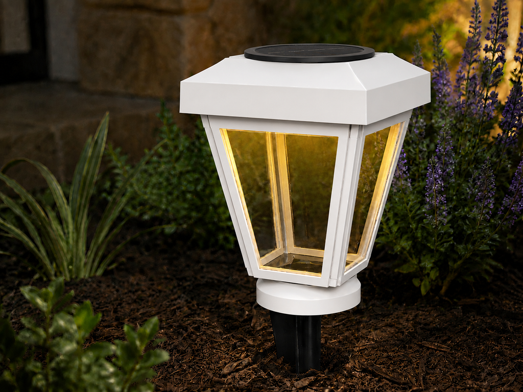 Lantern with Clear Glass LED Bulb Solar Landscape Light – White