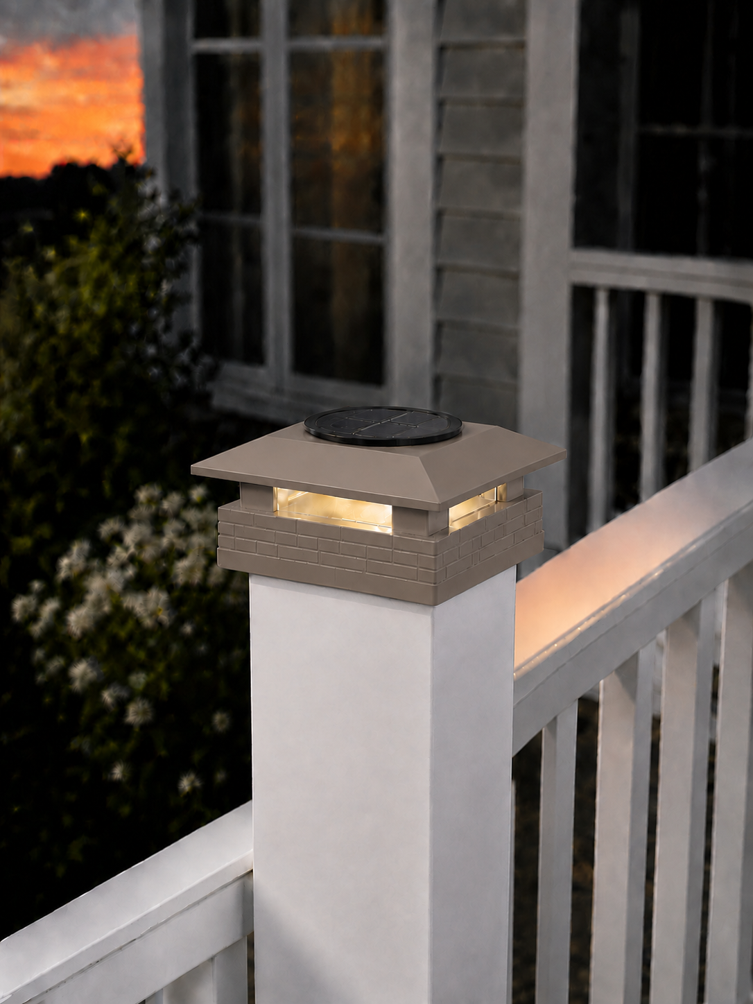 Square Column 4.5-Inch Low-Profile Roof Solar Post Cap Mood Light – Olive Brown