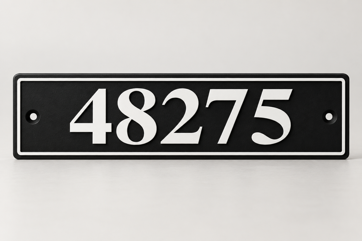 HShorizontal-bw personalized horizontal house and mailbox number sign in black / white, sample number 48275, front product view