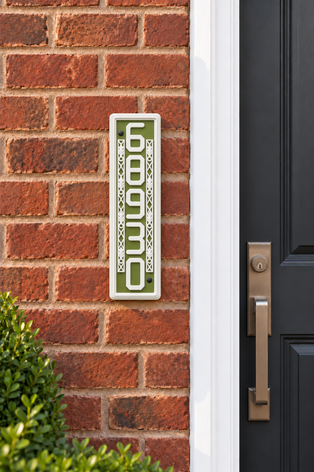 HSornatev-gw vertical green and white house and mailbox number sign, mounted beside a brick home entrance