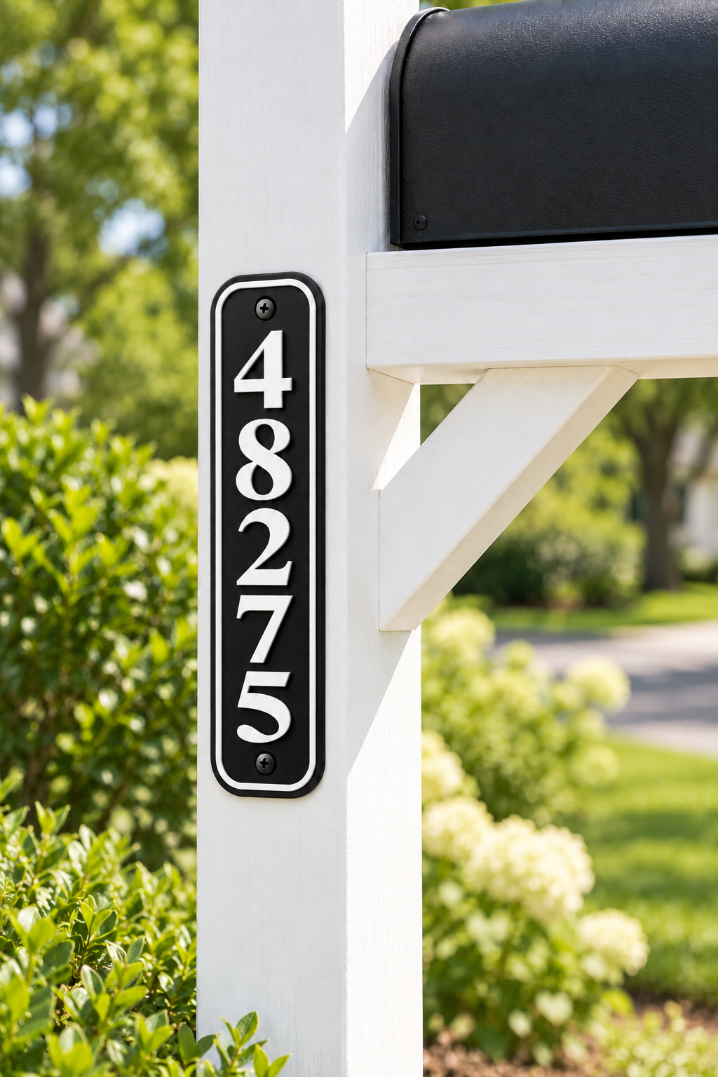 HSvertical-bw personalized rounded vertical house and mailbox number sign in black / white, sample number 48275, mailbox post view