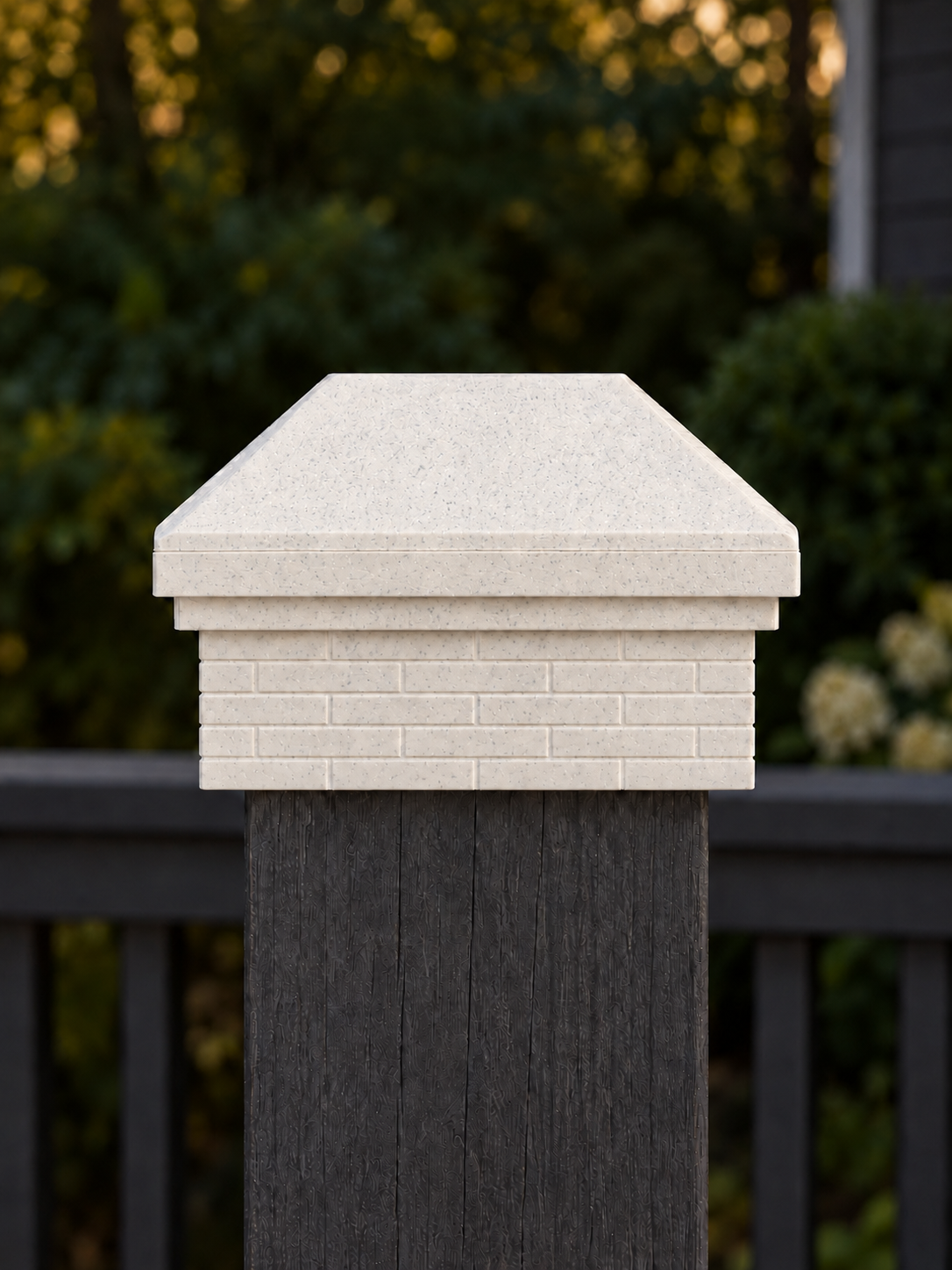 4×4 Post Cap – High Roof with Brick Base – Marble – Fits 3.5″ Posts