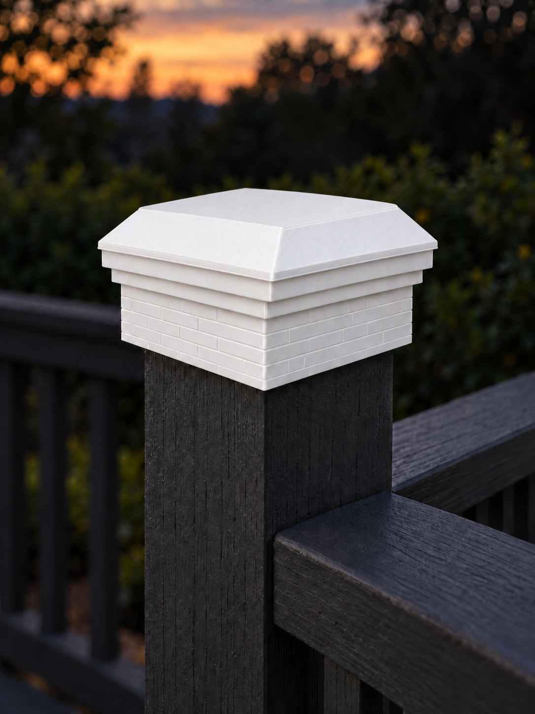 4×4 Post Cap – Low Profile Roof with Brick Base – White – Fits 4.5″ Posts