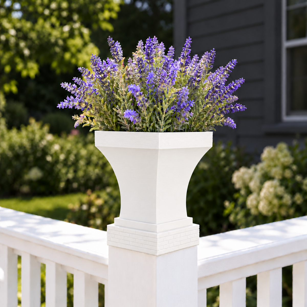 4x4 Post Cap Planter – White – Brick Base