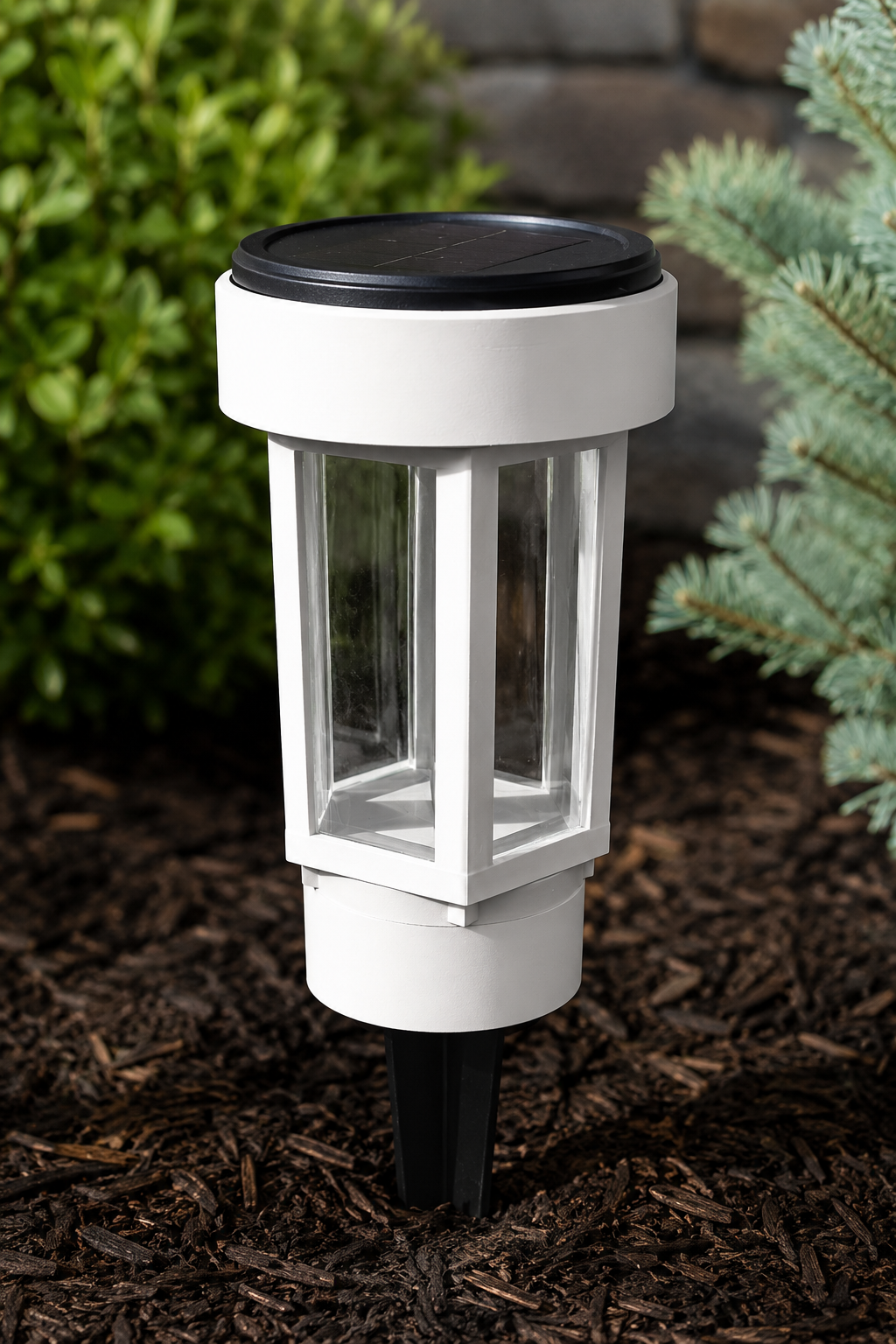 Decorative Clear Glass LED Solar Landscape Light – White