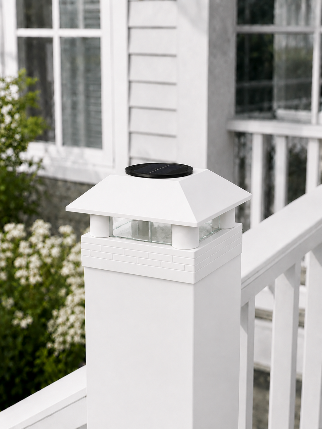 Round Column 4.5-Inch High-Profile Roof Solar Post Cap Mood Light – White