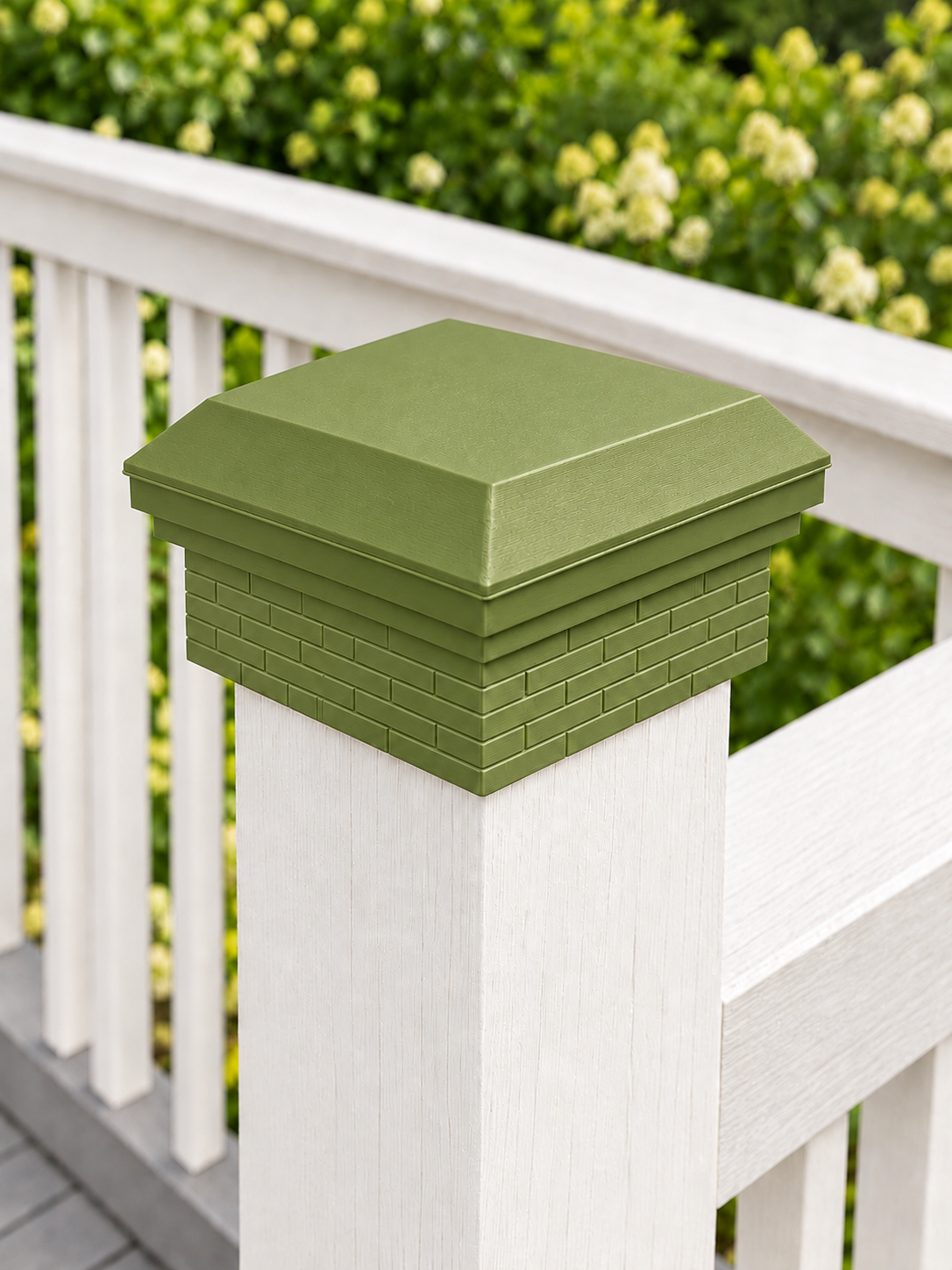 4×4 Post Cap – Low Profile Roof with Brick Base – Natural Green – Fits 4″ Posts
